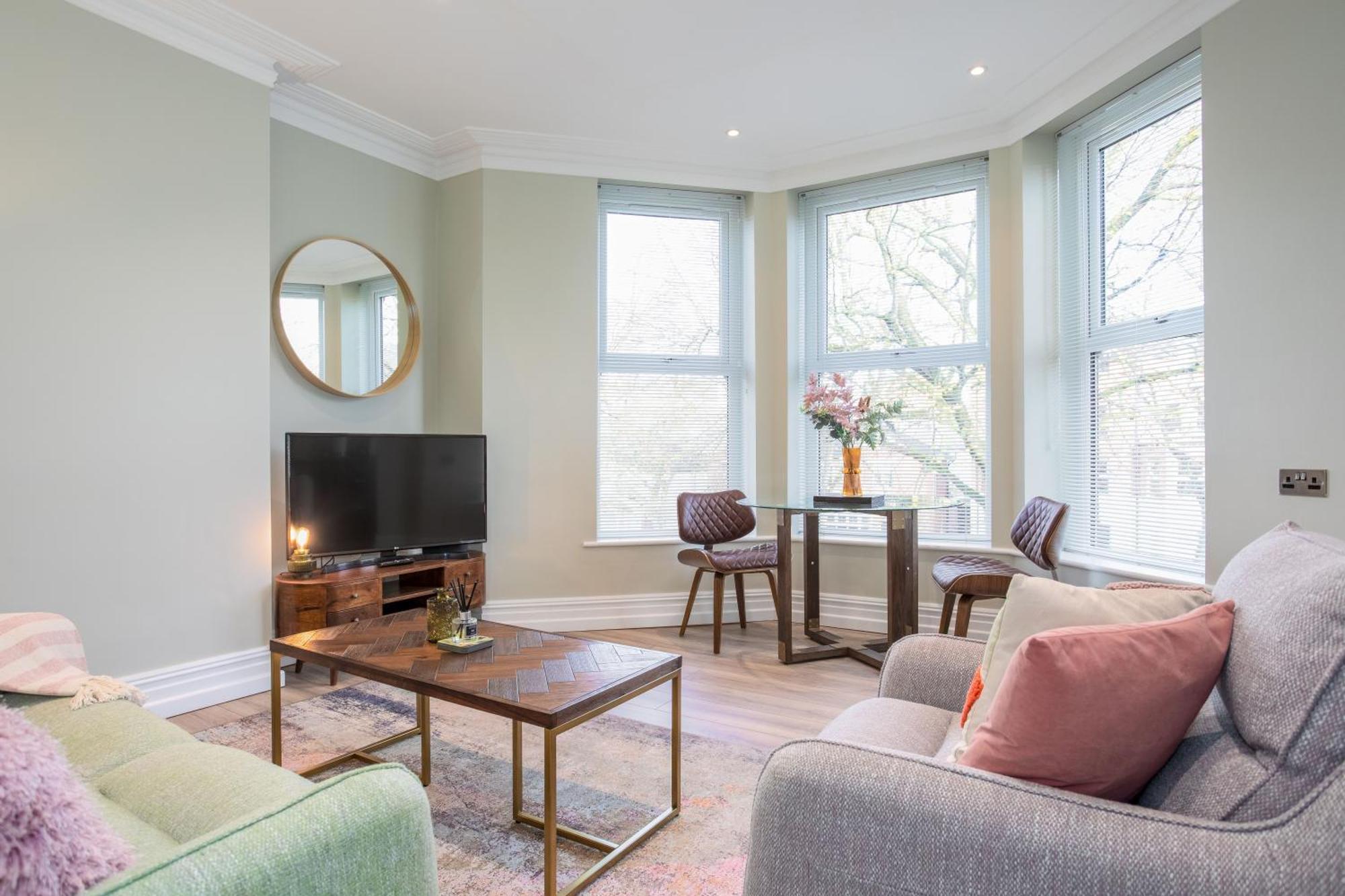 5 Star - The Ulsterville Residences - Free On-Site Parking Belfast Dış mekan fotoğraf